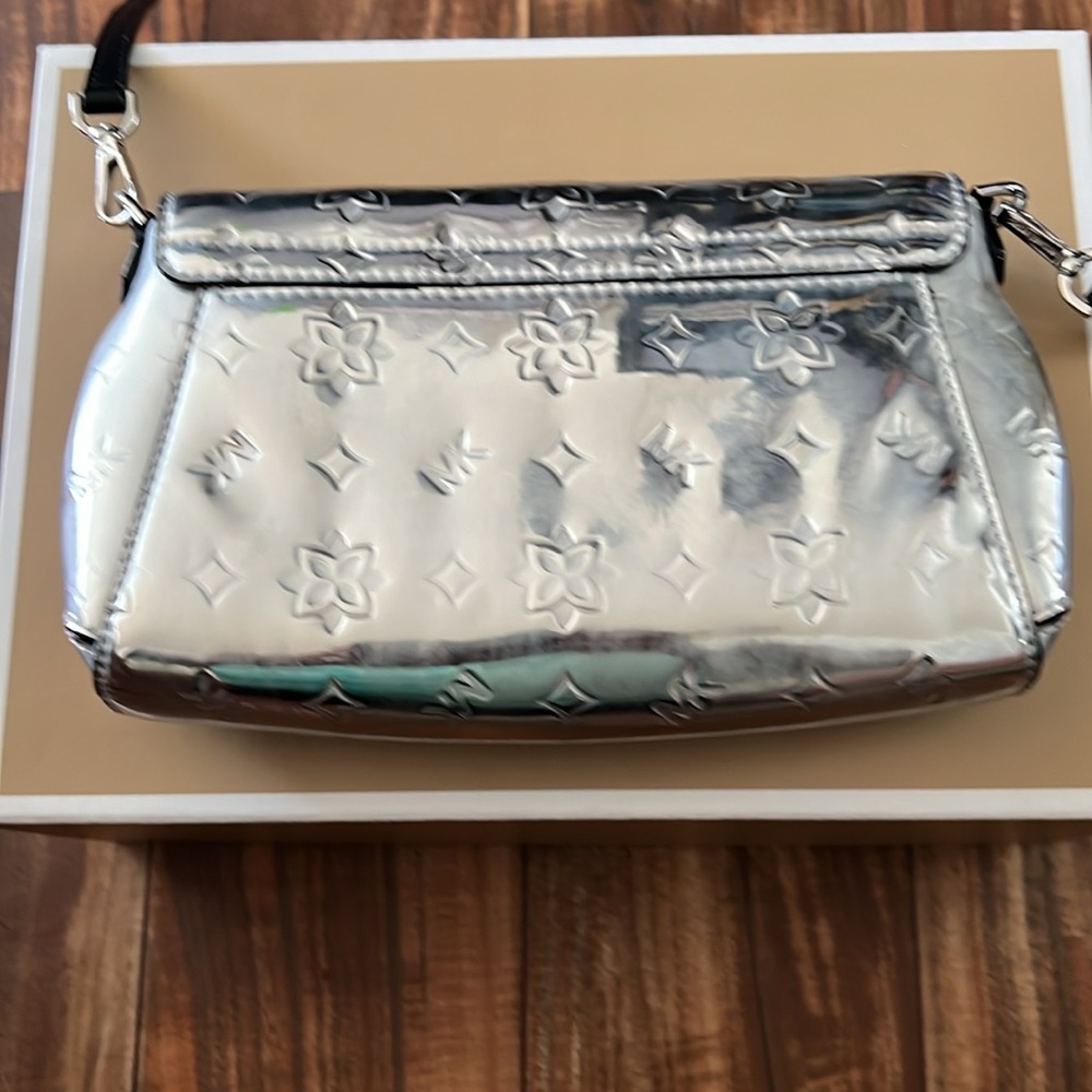 Michael Kors Silver Embossed Crossbody Bag - Picture 2 of 4